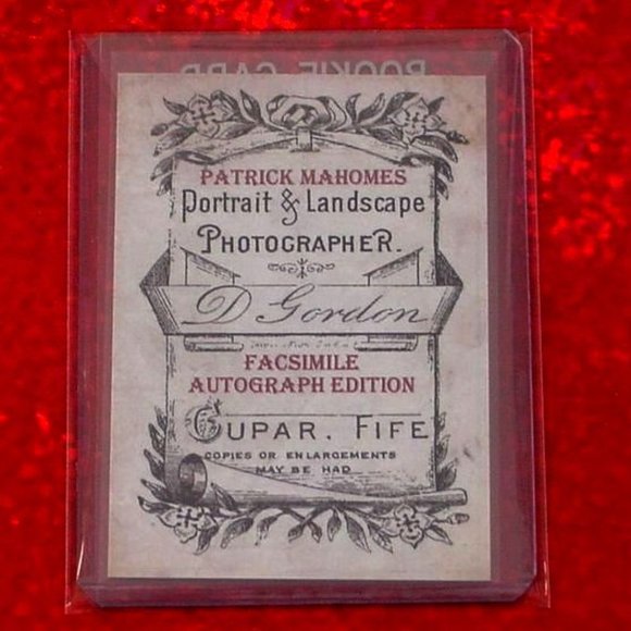 Patrick Mahomes Rookie Facsimilie Autograph Card - Picture 2 of 2